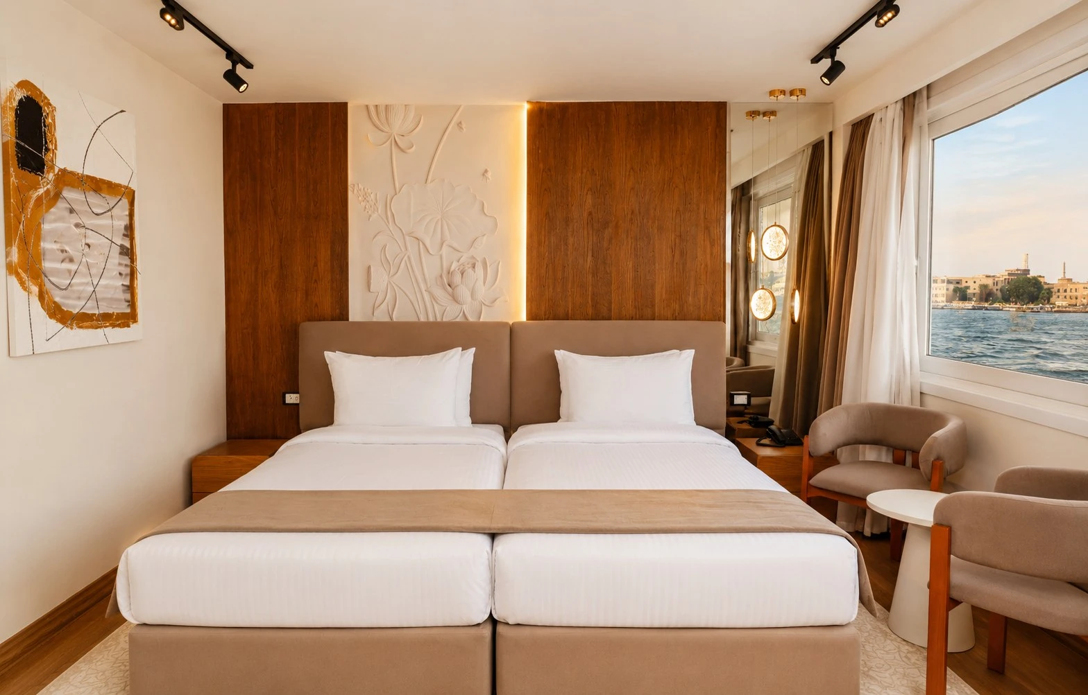 Luxury Twin Bed : Luxor / Aswan