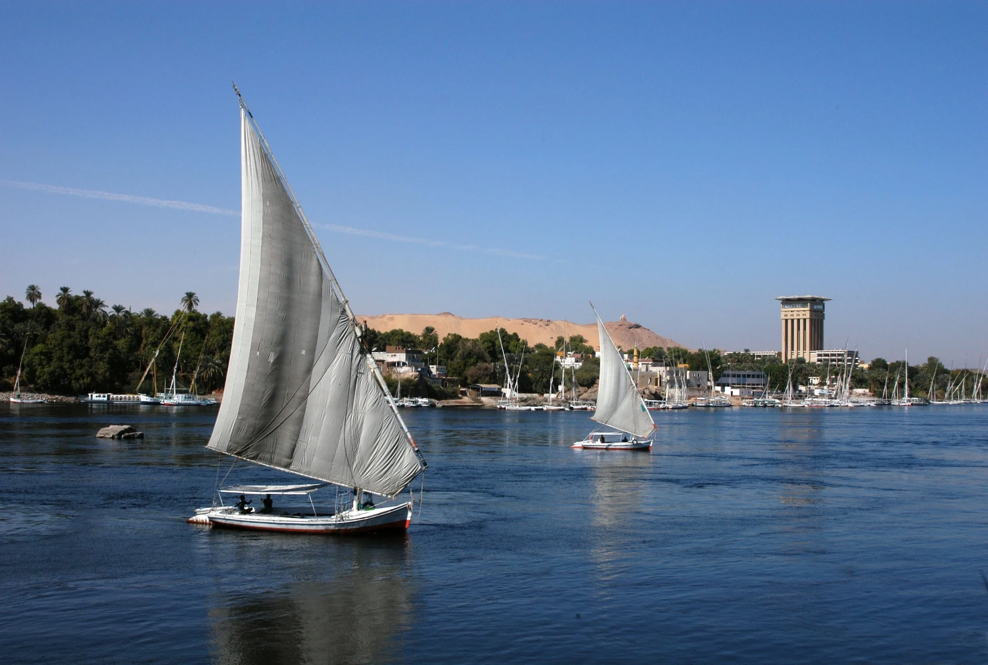 Sailing from Aswan to Luxor on luxury Dahabiya
